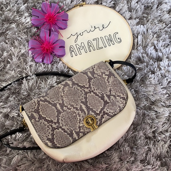 Fossil Cream/Snake Print Crossbody - Picture 7 of 15